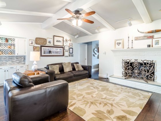 614 Parkview-0118-23NTREIS